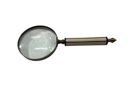 B&W Magnifying Glass