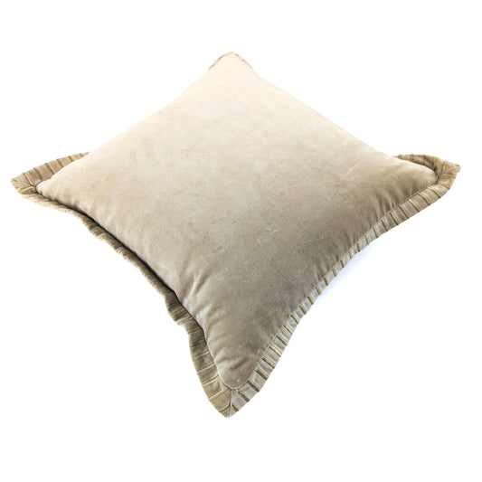 Niana Cushion Pillow