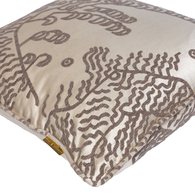 Garcil Cushion Pillow