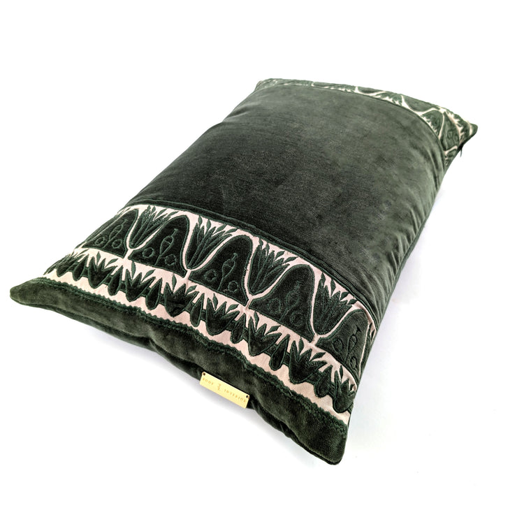 Avilla Cushion Pillow