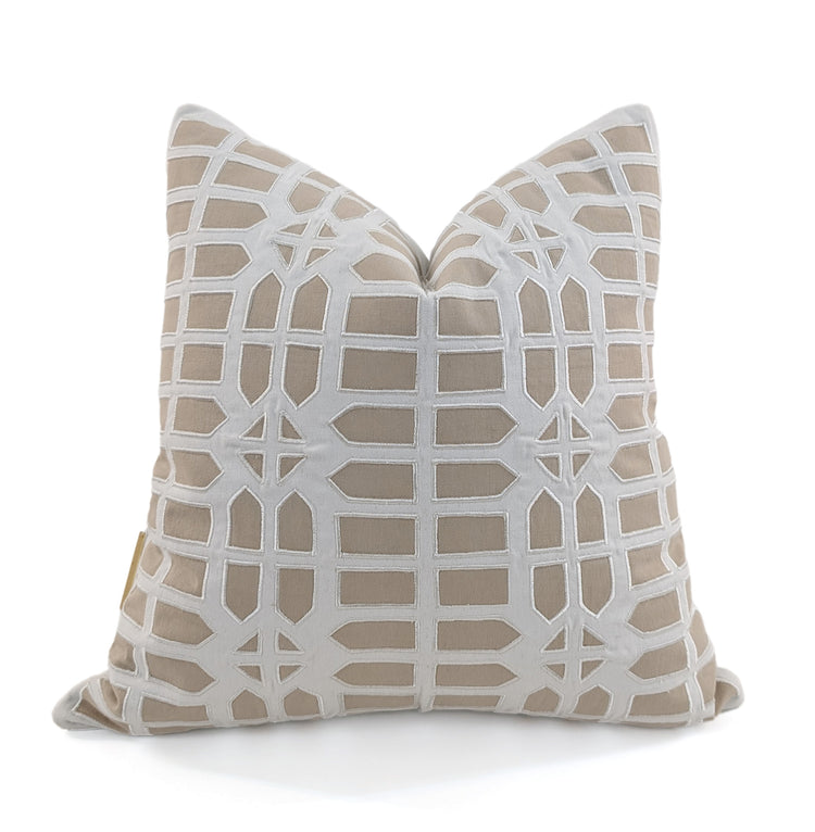 Laiza Cushion Pillow