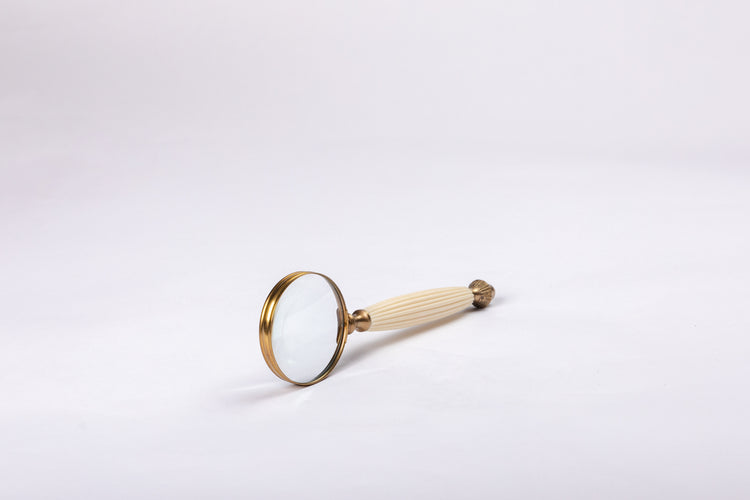 Off-white Magnifying Glass