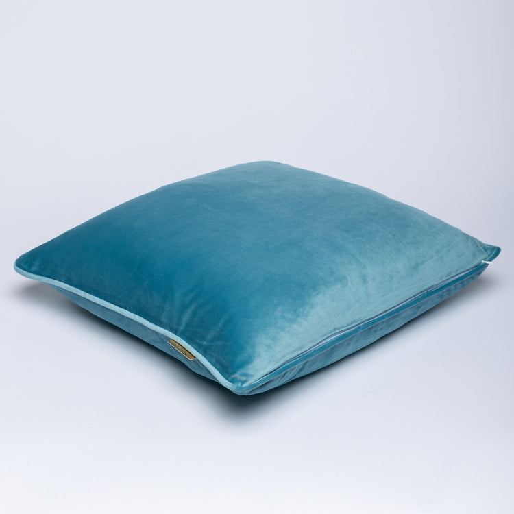 Urith Cushion Pillow