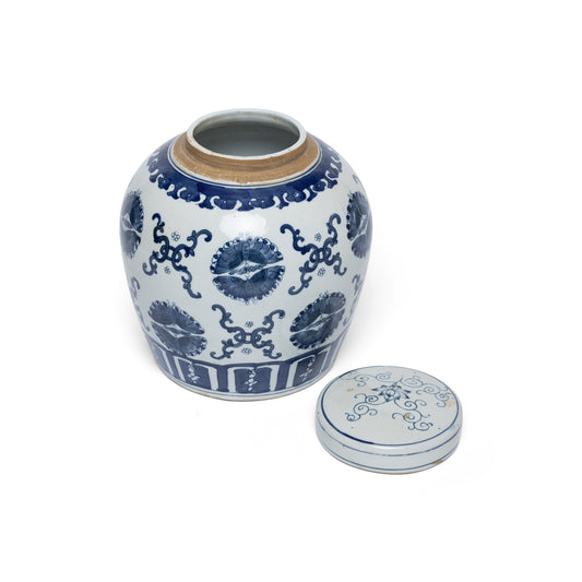 Blue & White Porcelain Oriental Ginger Jar