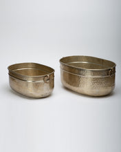 Load image into Gallery viewer, Set of 2 Champagne Silver Planters
