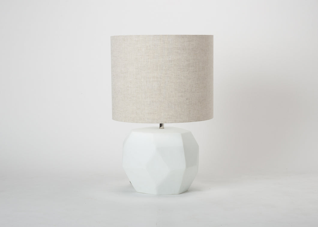 GUAXS Cubistic Round Table Lamp